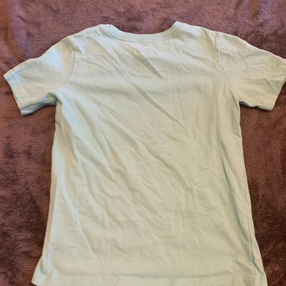 OshKosh B'gosh Green Teal Short Sleeve Tee with Dinosaur Triceratops
